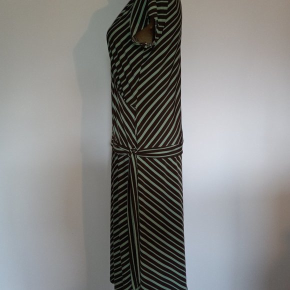 Drop waist, jersey, wrap dress, US women's size 8 - Picture 6 of 12